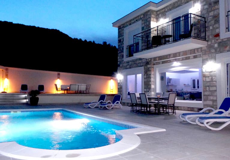 Luxury Villa Arc-Evening swim in your own private pool